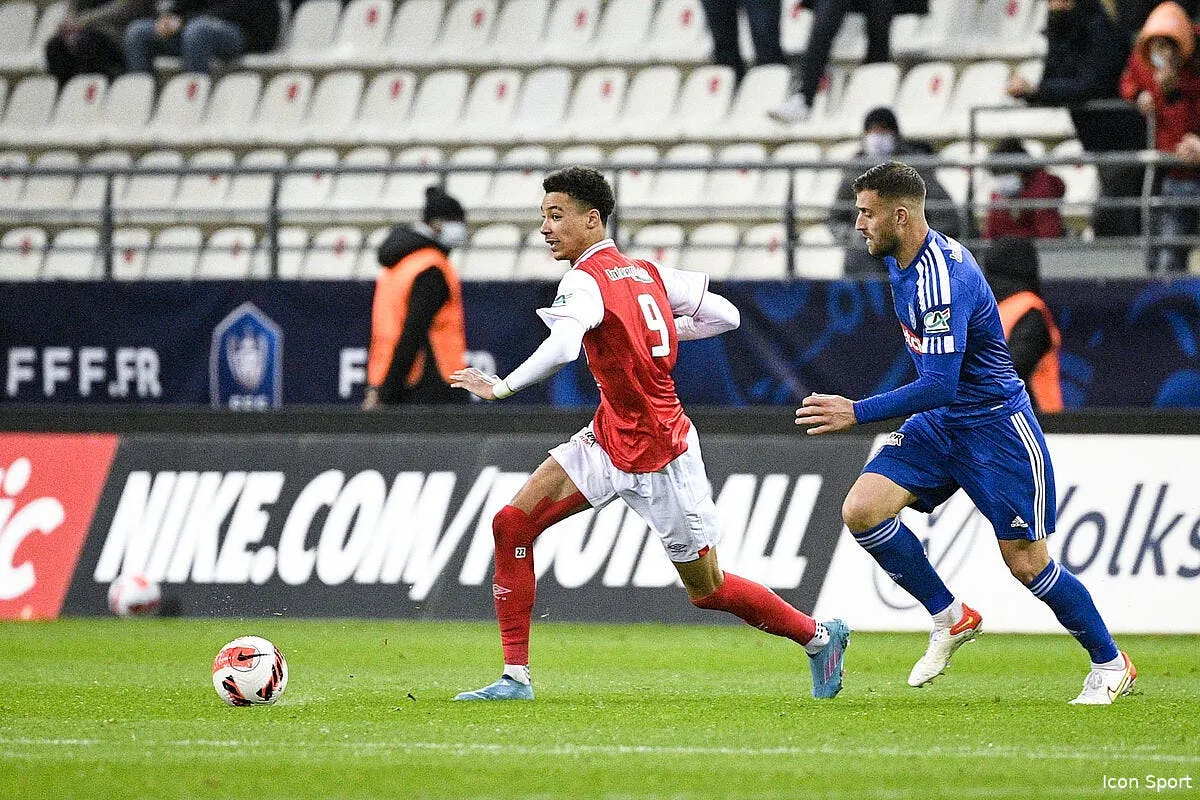 les prix des attaquants de l1 affolent l europe icon cas0207 333831