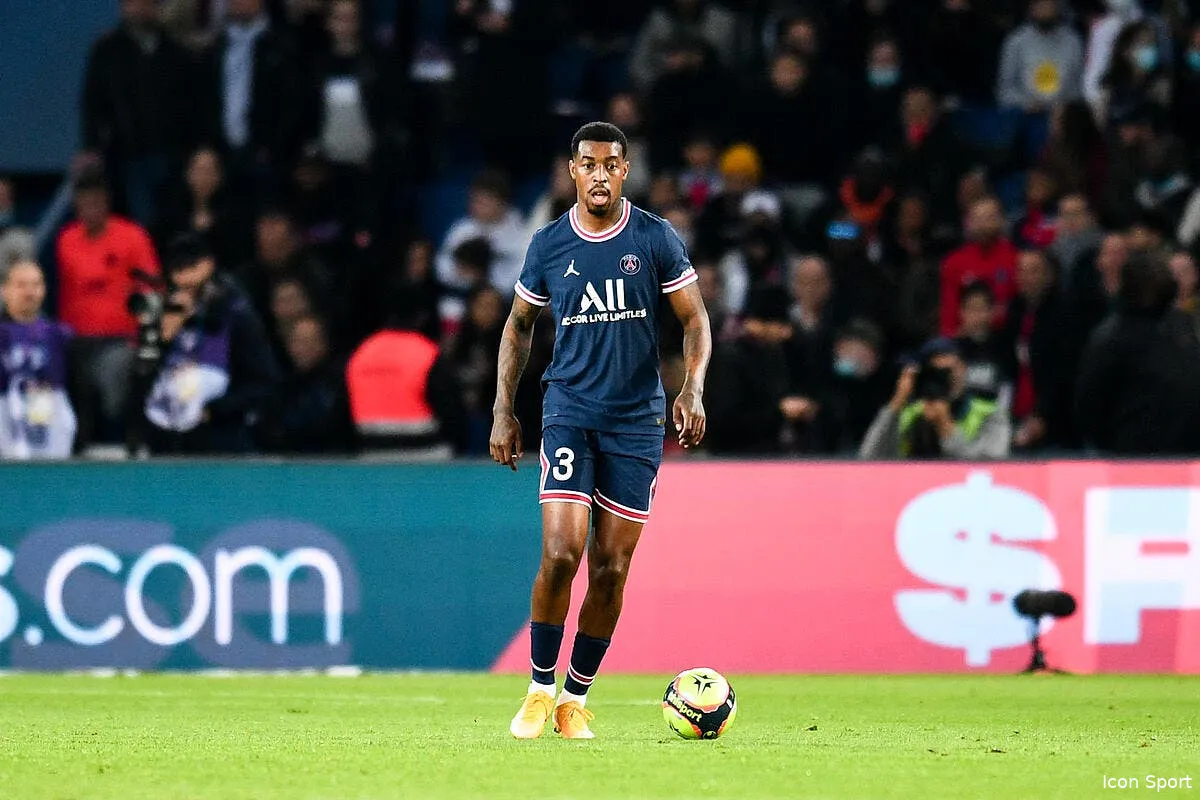 les sacrifices de ses parents kimpembe ne les a pas oublies au psg icon pl5 9192 328717