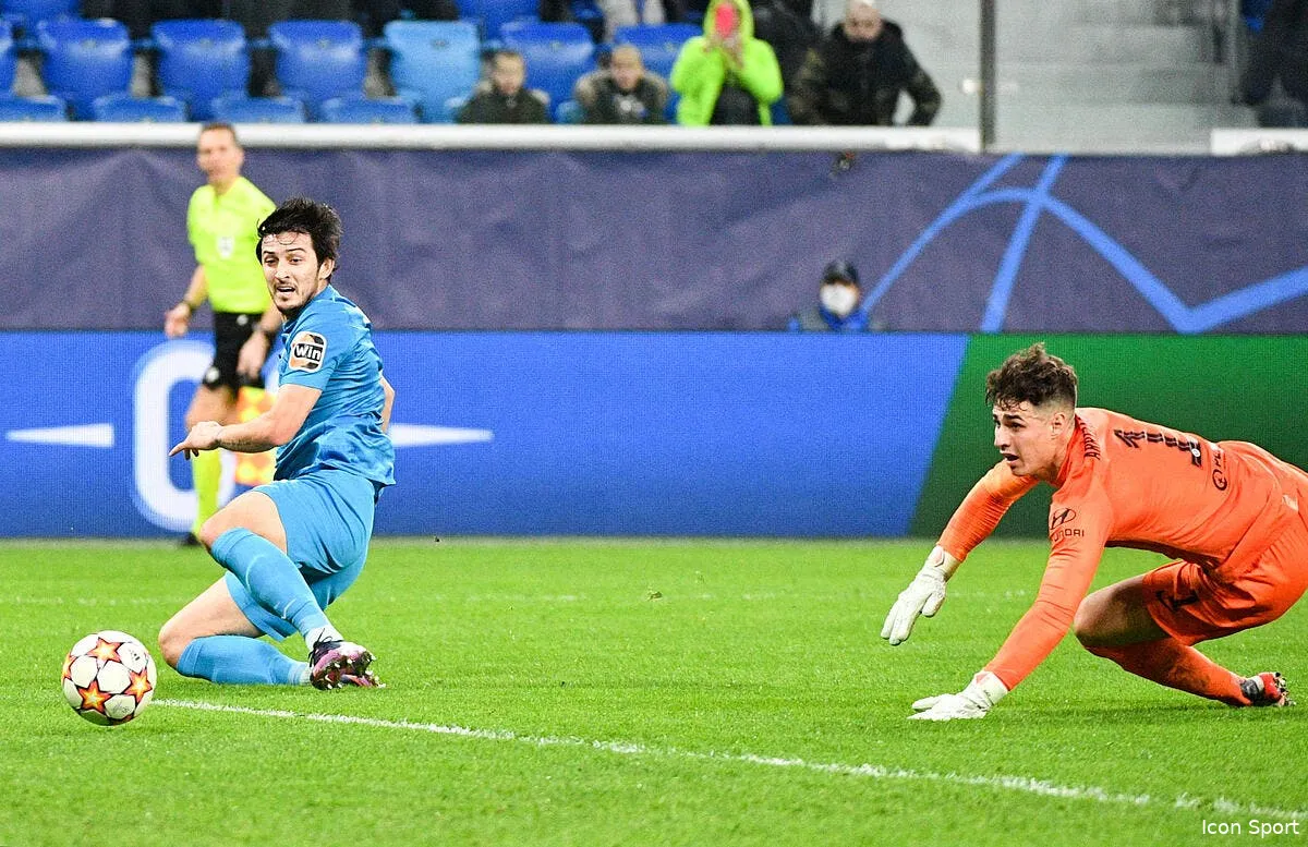 les saoudiens veulent chiper azmoun a l ol icon 011794 0087 330999