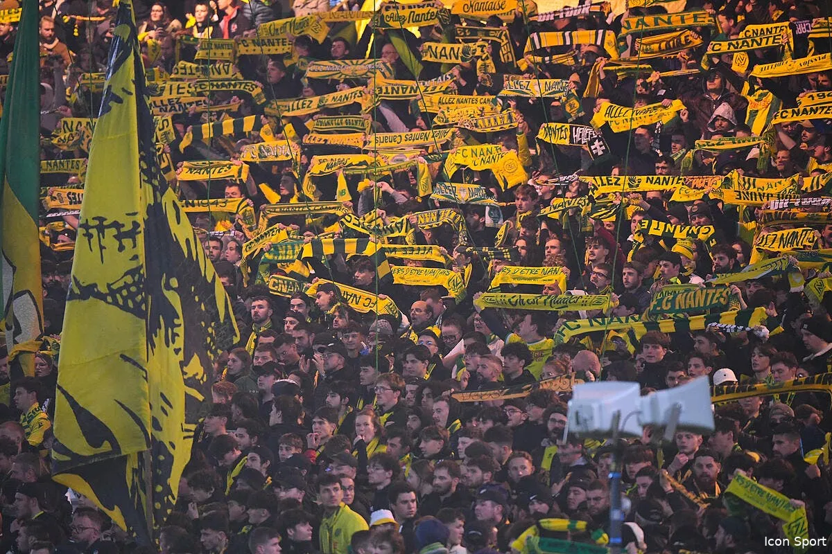les supporters nantais finalement autorises au parc des princes iconsport 243590 0202 384657