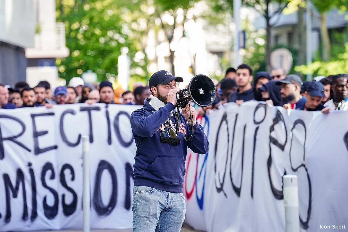 les ultras du psg stoppent immediatement leur greve icon 03052023 dsc03879 360536