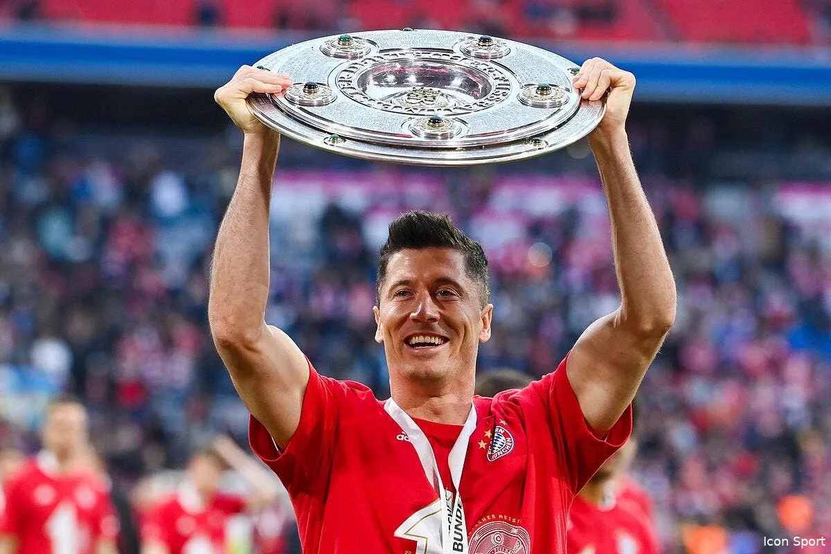 lewandowski a paris le psg veut enterrer le barca icon 286218844 343857