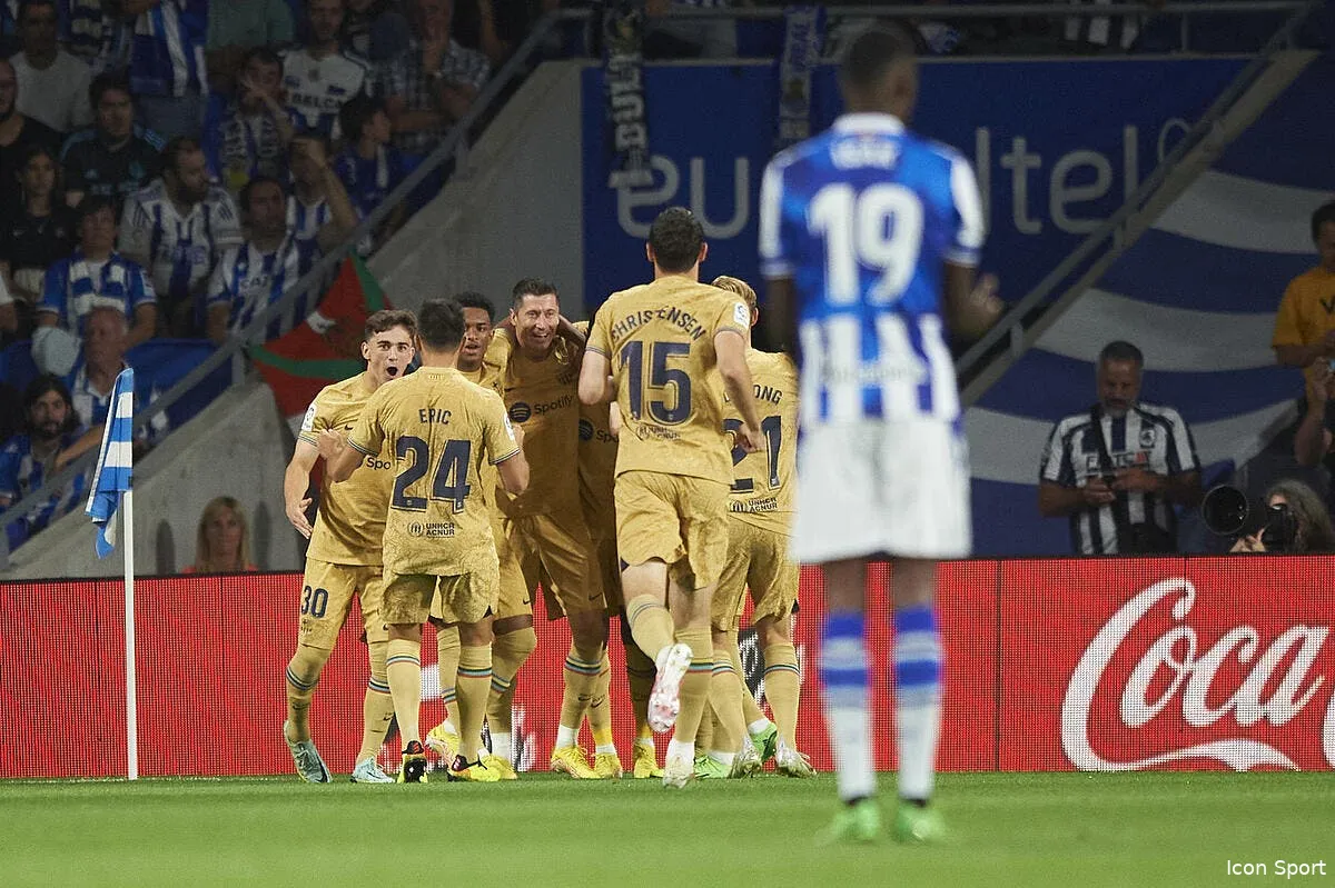 lewandowski et dembele le barca cartonne icon ps 220821 032 348487