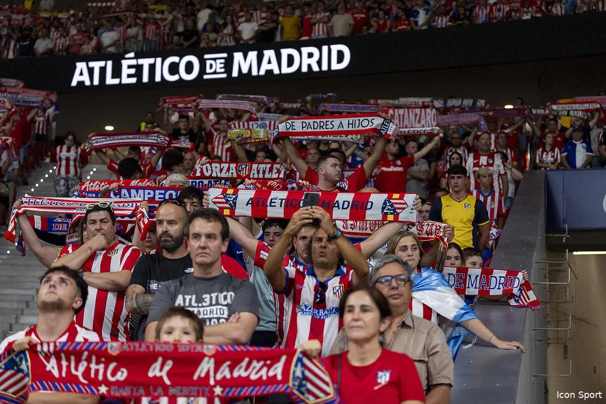 liga des photos de singes avec le derby des supporters de l atletico derapent iconsport 237715 0061 381736