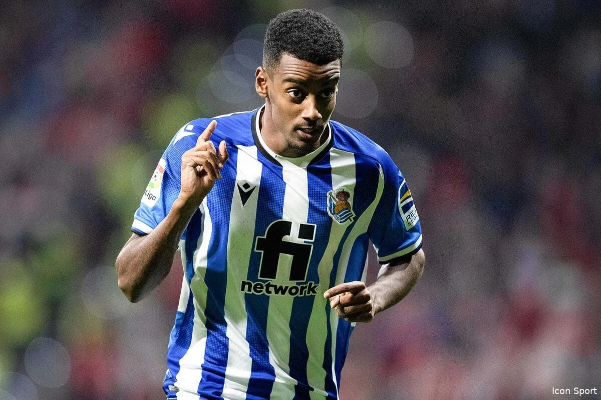 liga la real sociedad reprend la tete icon ecommercefotos ecommerce2 118176451 326861