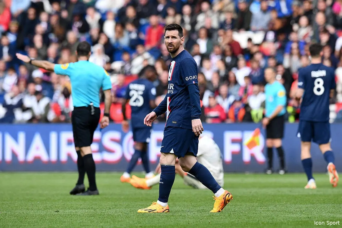 lionel messi suspendu 2 semaines par le psg icon pl5 8869 359934