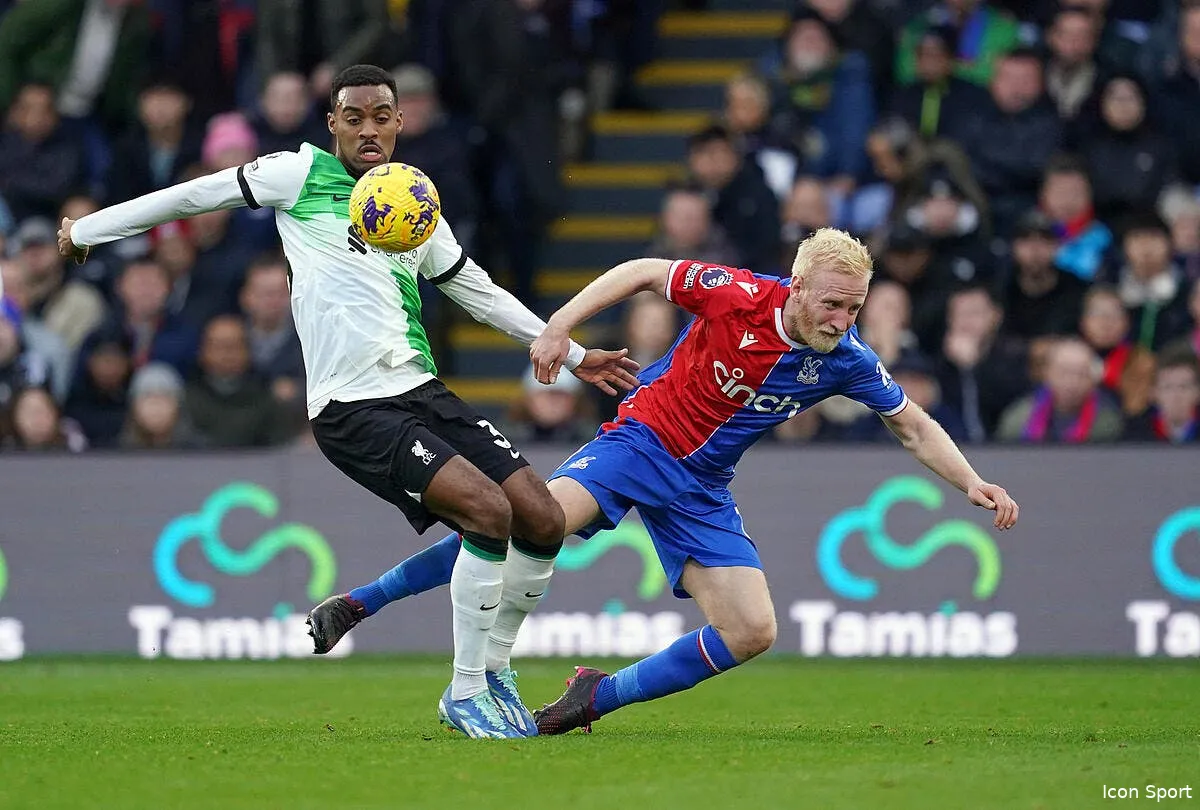 liverpool s arrache et prend les commandes de la pl icon 74802473 369027