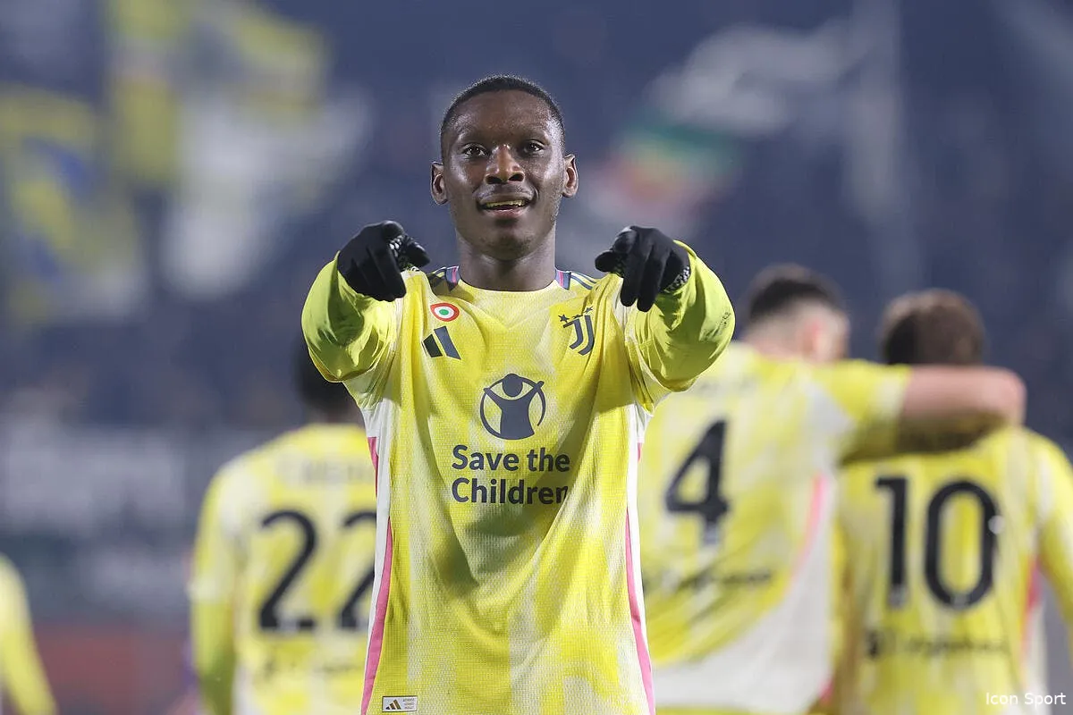 loin du psg kolo muani se lache iconsport 251608 0038 388332