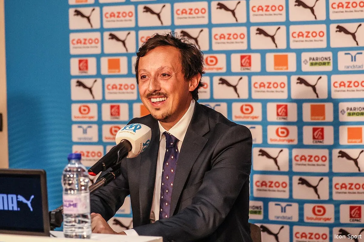 longoria en feu l om va recruter deux attaquants icon fid 7746 363347