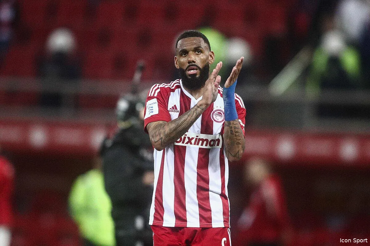 m vila se propose a l om et l ol il recoit une reponse cruelle icon 5819153 369377