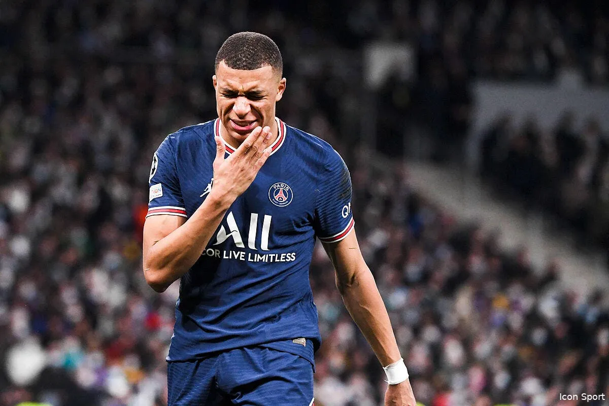 madrid insulte par le vestiaire du real madrid icon ab1 3316 364121