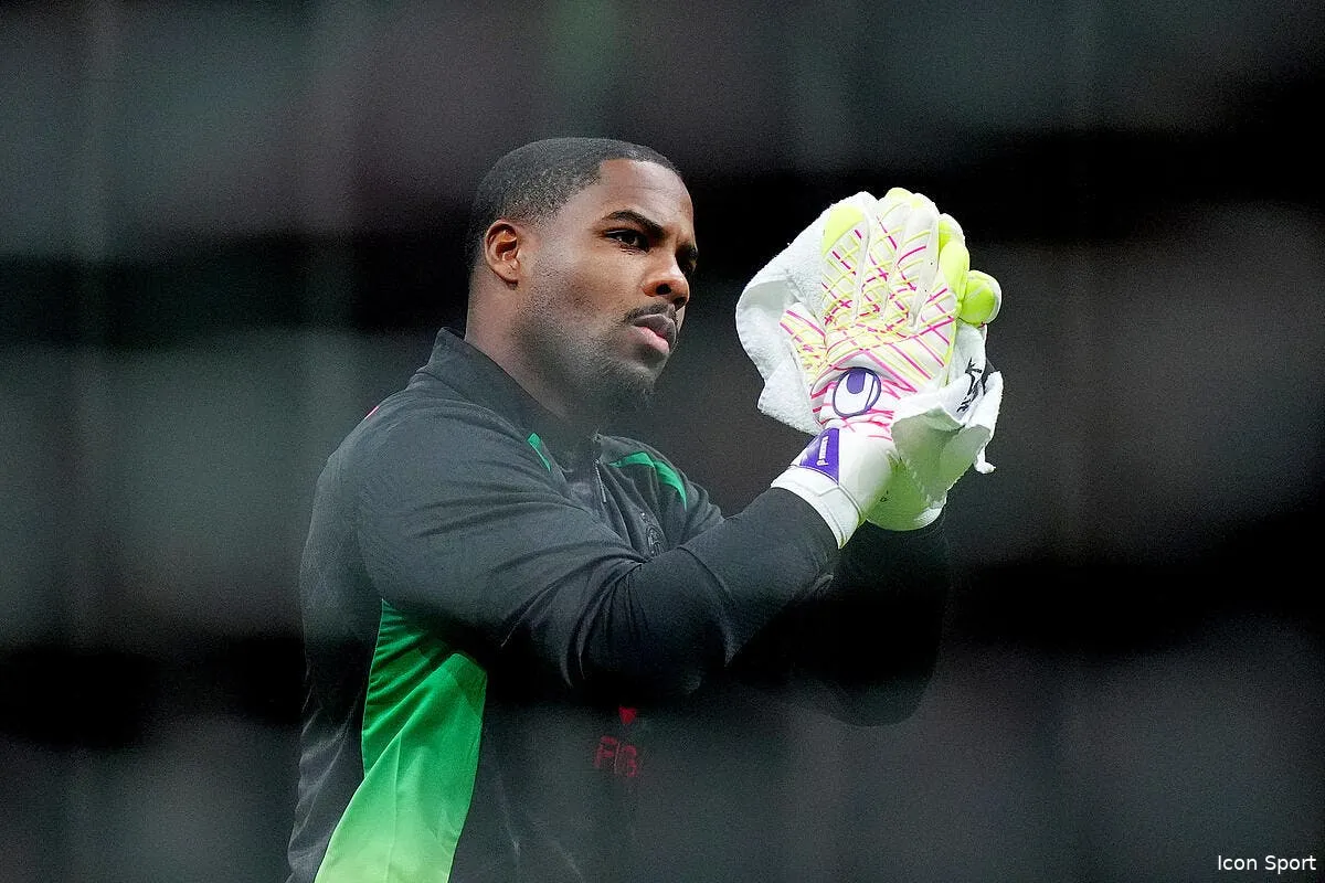 maignan signe un contrat a 5 me par an adieu le psg iconsport 252332 0001 388548