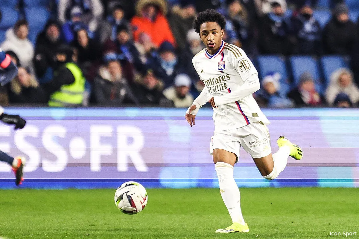 malick fofana trop fort pour l ol les fans choques icon jof 9951 370799