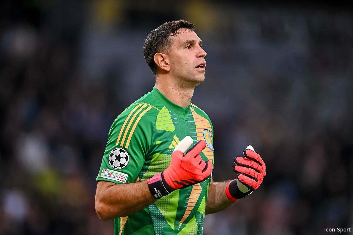 martinez suspendu il prend une grande decision iconsport 239582 0063 381949