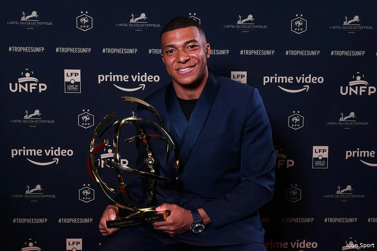 mbappe bluffe il a dit oui au real madrid la semaine derniere icon jb1 0358 341359