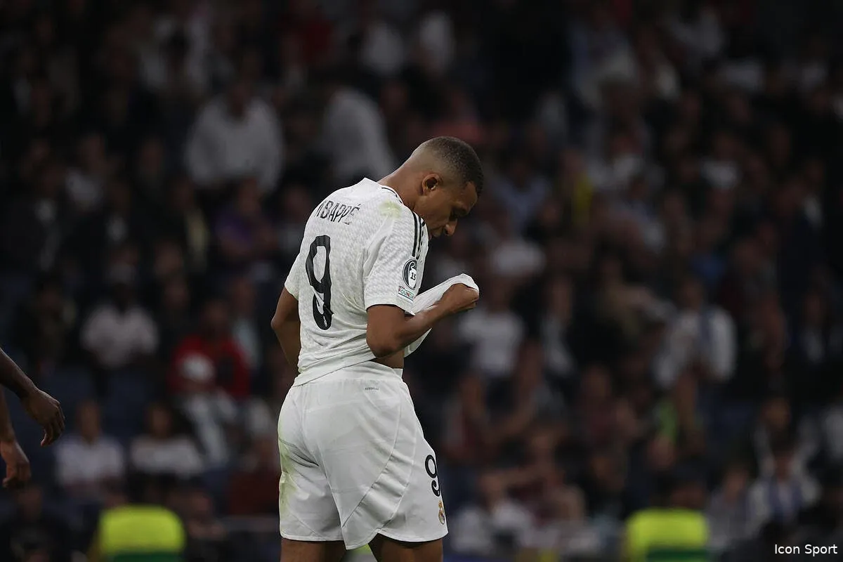 mbappe en burn out le mot est lache iconsport 243792 0049 383593