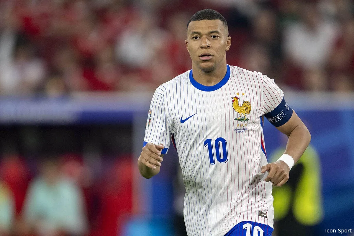 mbappe inacceptable il est rattrape par un champion du monde iconsport 232575 0019 377352