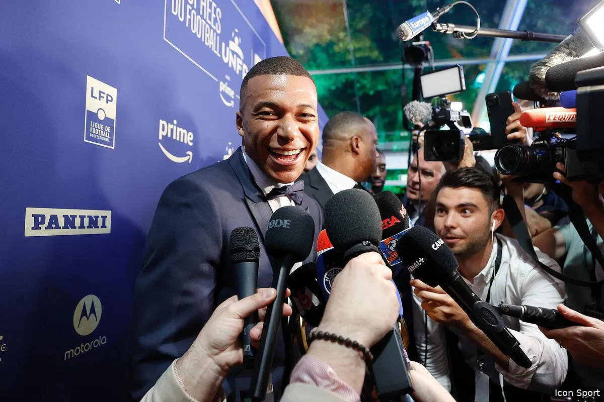 mbappe jusqu en 2029 la grosse gaffe iconsport 222100 0226 375860