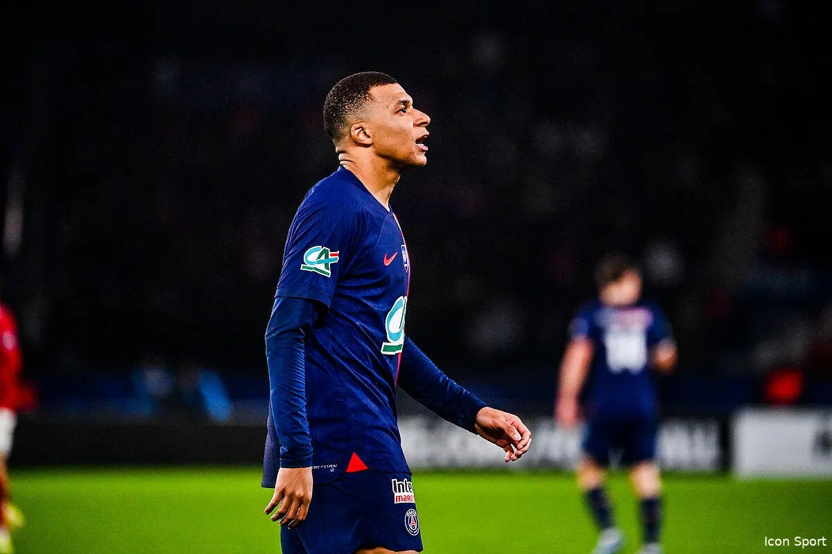 mbappe touche et menage contre lille icon ruh 8968 2 371681