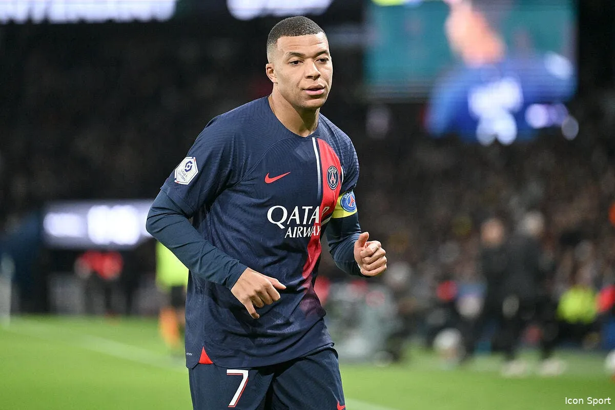 mbappe trop incertain le psg coche 2 noms pour le remplacer icon ab8 6910 368389