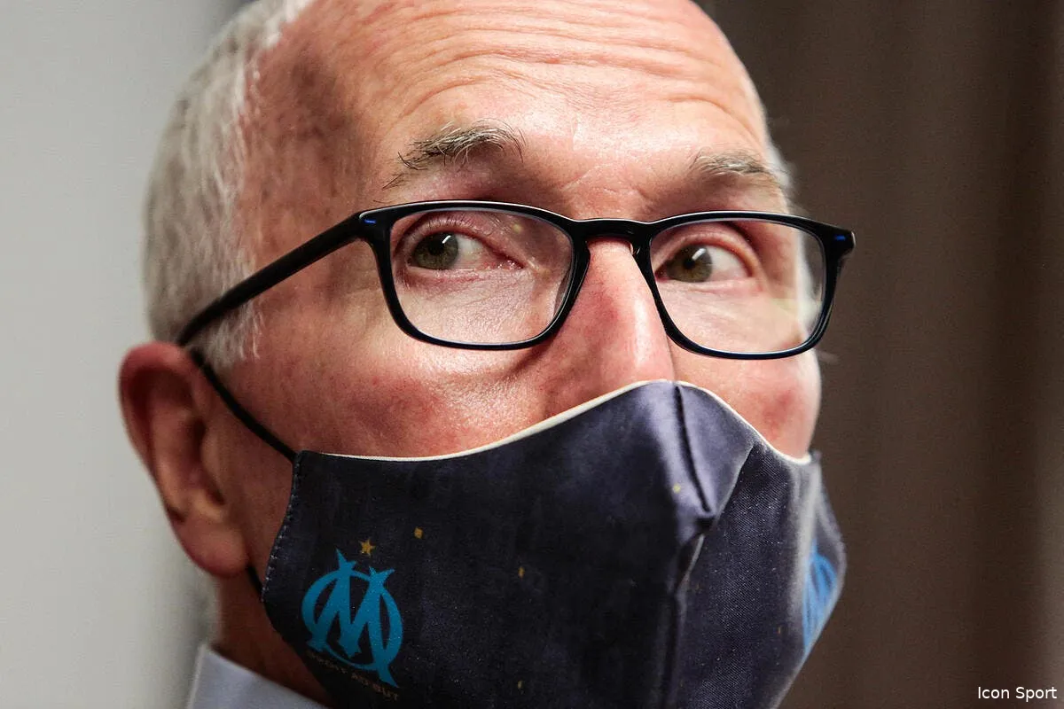 mccourt est muet il supplie l americain de parler icon 757749 040 372225