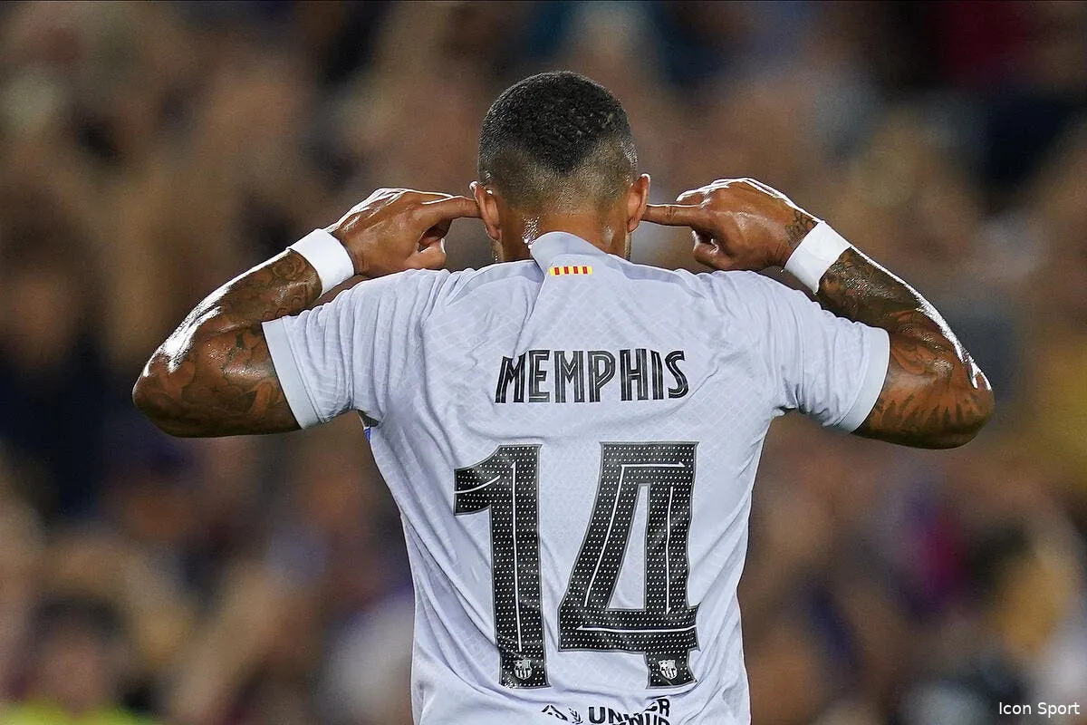 memphis depay a chelsea c est chaud icon ps 220824 720 349345