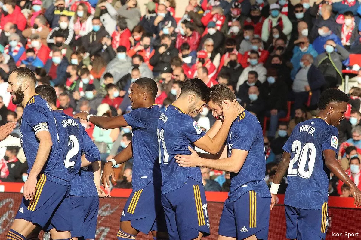 mendy marque le real cartonne et prend la tete icon 006197 0008 328541