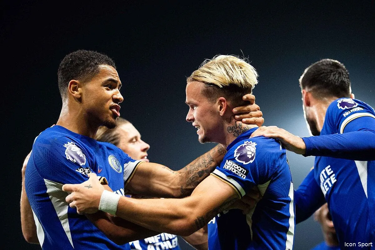 mercato chelsea a besoin de recruter en urgence icon ap 12561298 366241