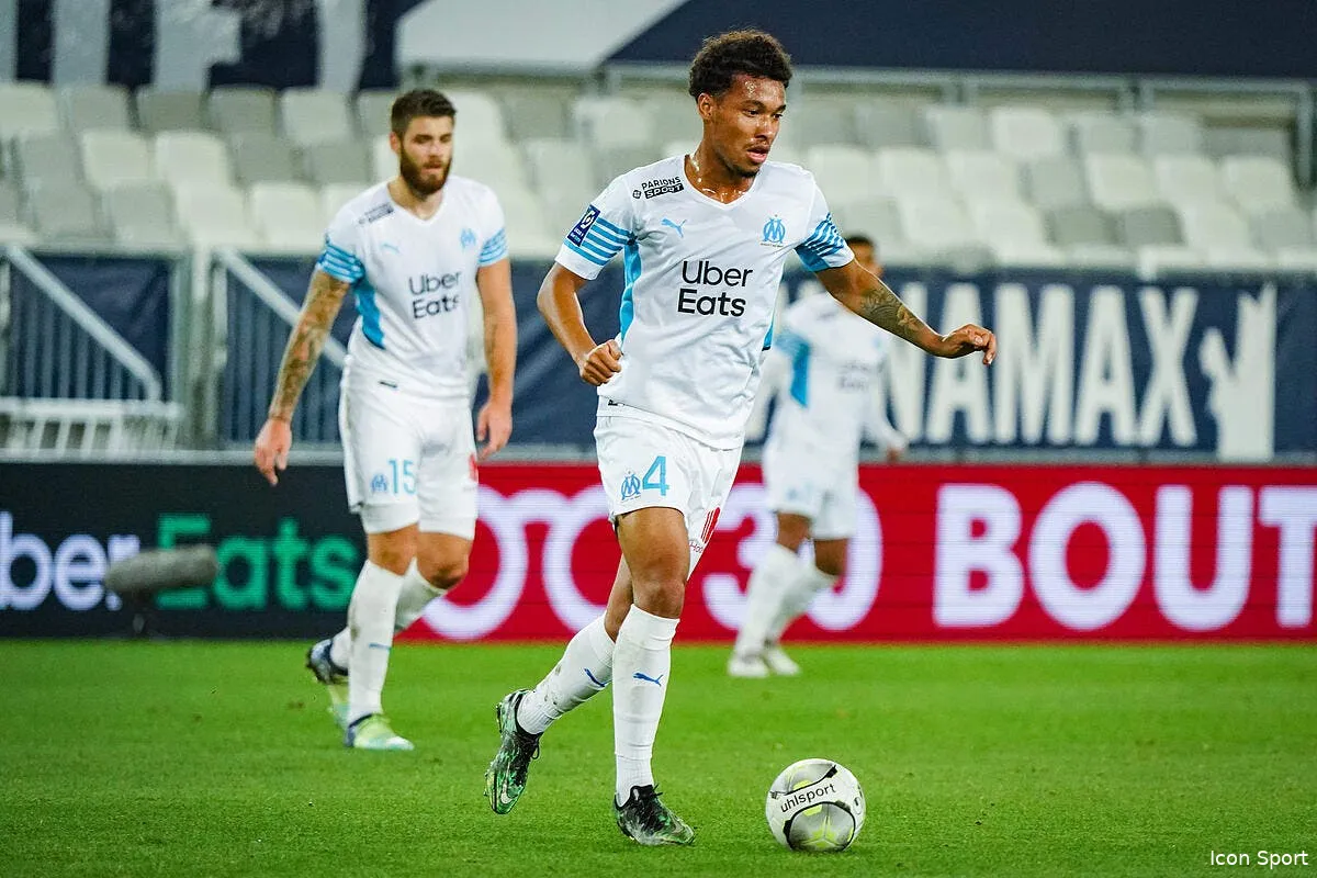 mercato kamara en veut trop les anglais fuient icon 220107p25850 332071