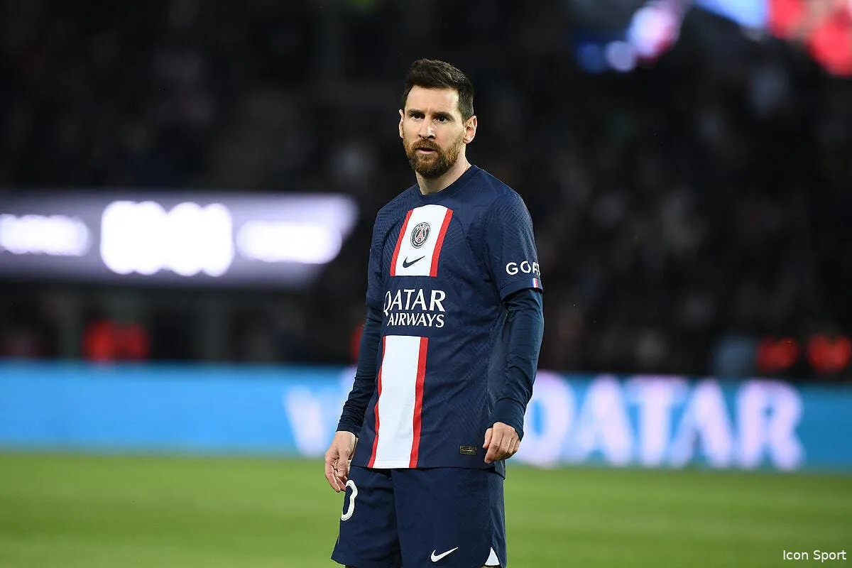 messi on s en tape julien cazzare frappe fort icon cas 1625 360389
