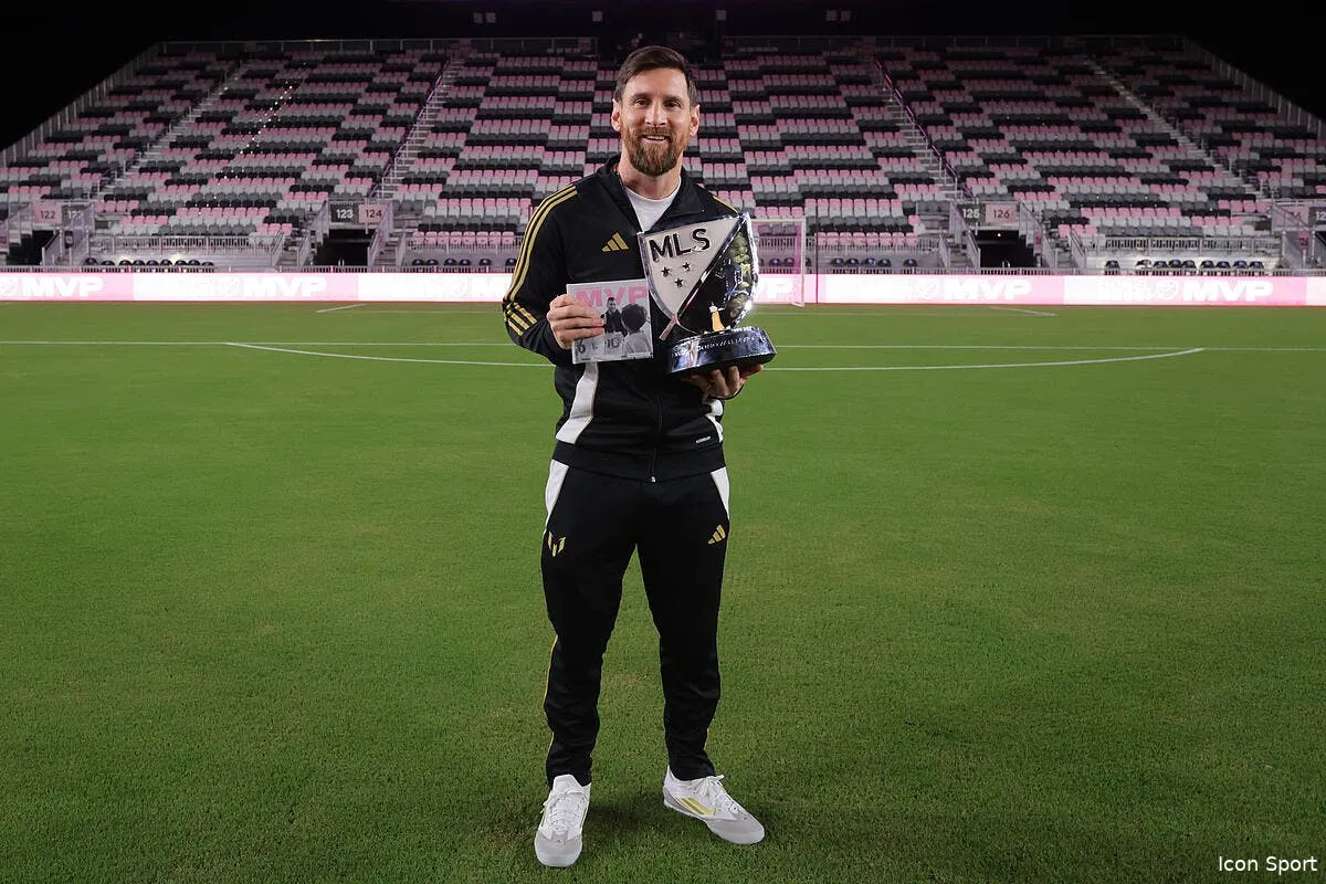 messi s offre un nouveau terrain de jeu a 200 me iconsport 246423 0022 386263