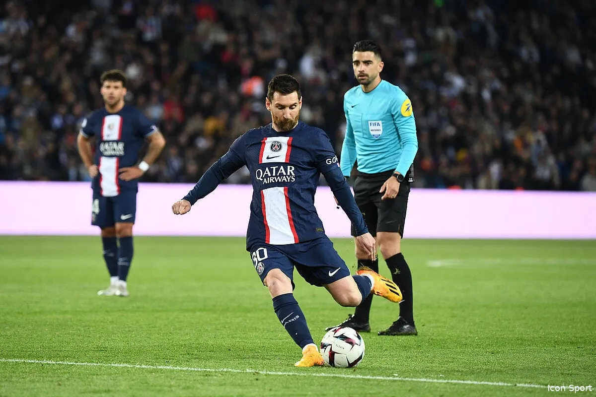 messi siffle et acclame en meme temps le psg scandalise icon cas 1314 360367