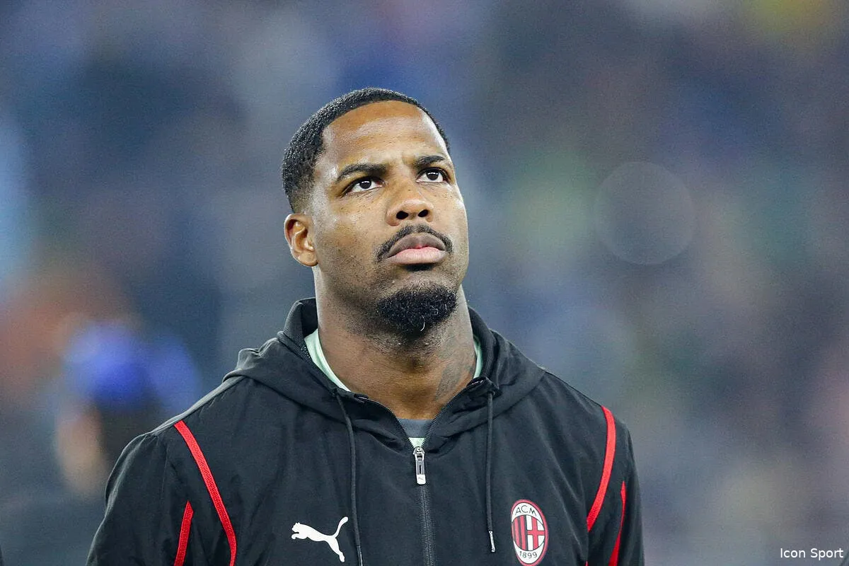 mike maignan victime de chants racistes et scandalise par l arbitre iconsport 245530 0050 1 385697