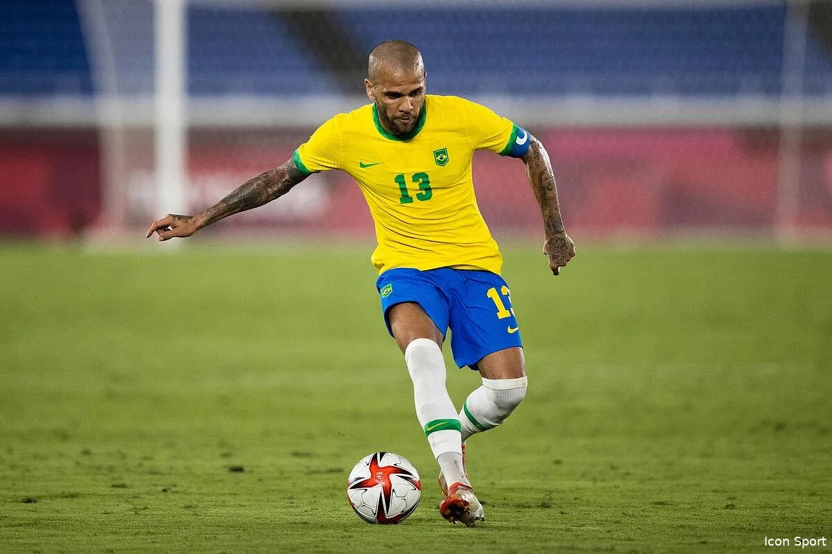 mondial 2022 daniel alves la grosse surprise du bresil icon ap 12307817 353277