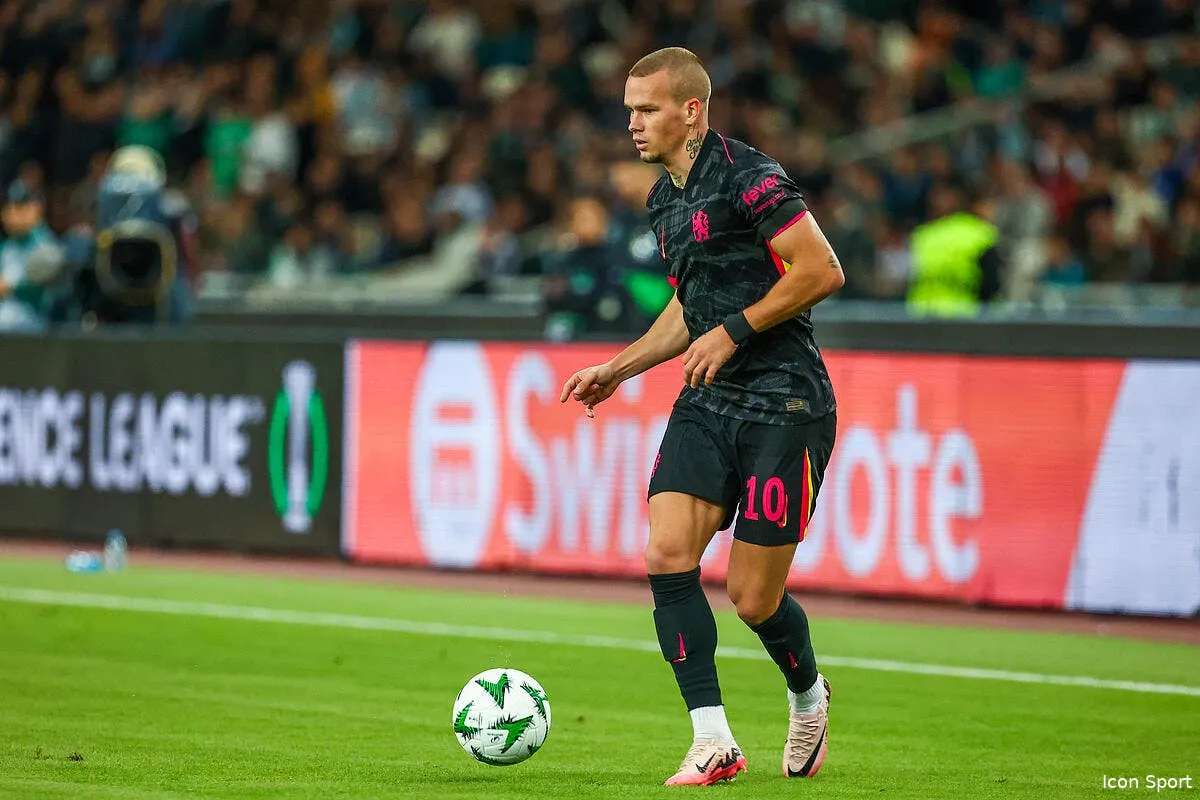 mudryk envoye a l om chelsea s enerve et repond iconsport 242625 0042 384798