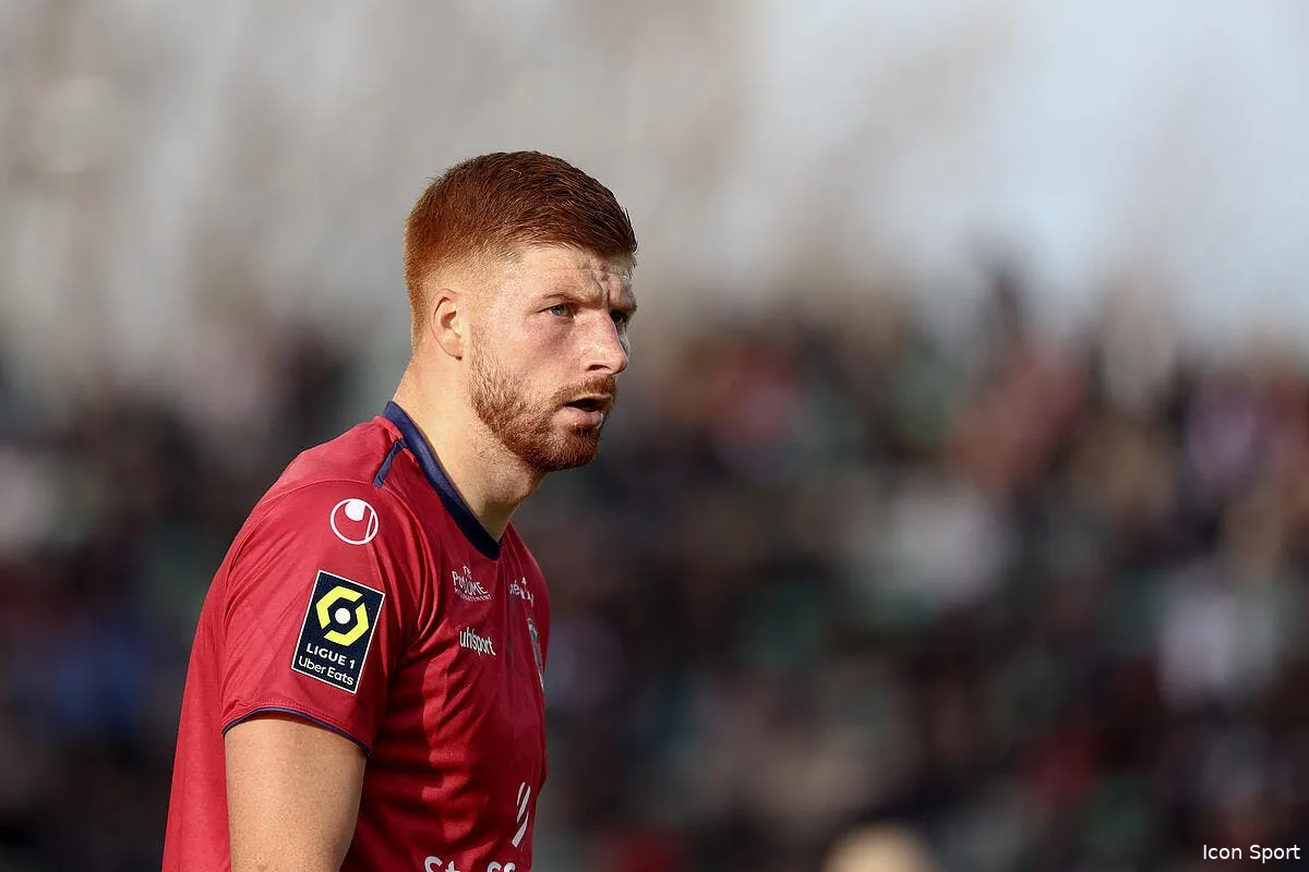 nantes valide l arrivee d un defenseur du fc valence iconsport 188727 0035 387122