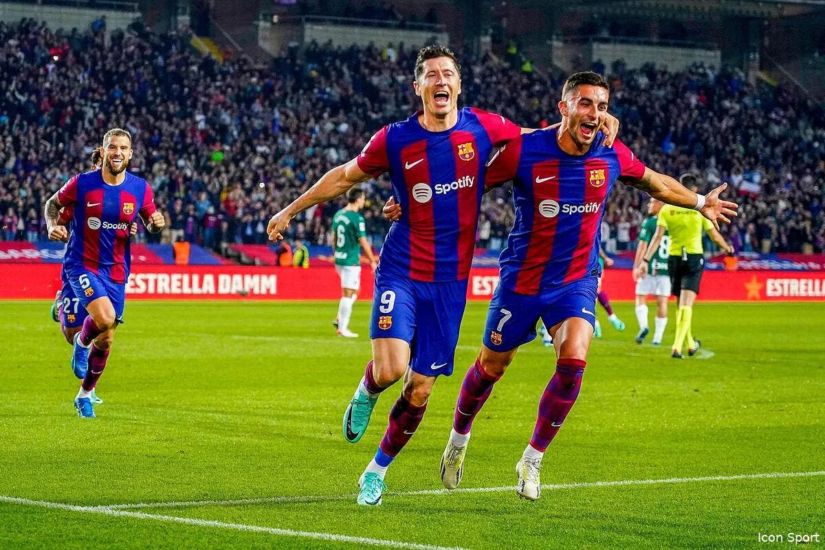 nasser al khelaifi craque pour un joueur du barca ca suffit icon ps 231112 526 368925