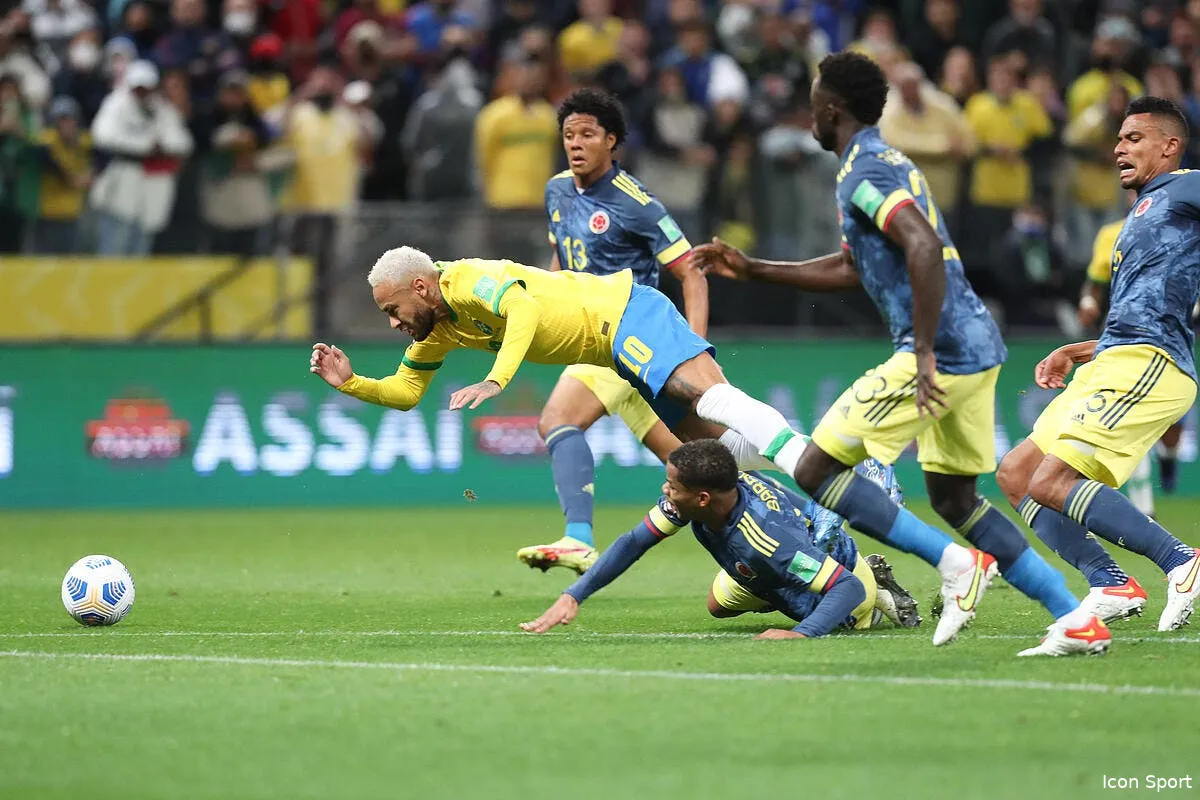 neymar rentre blesse a paris icon age20211111092 328127