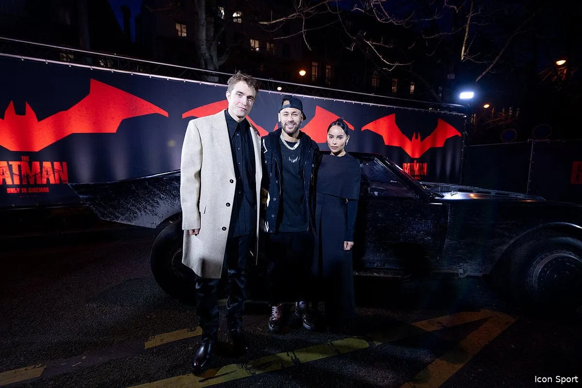 neymar s offre une petite soiree avec batman neymar batman 335297