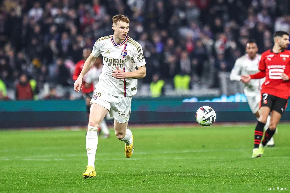 o brien contre danjuma everton provoque l ol icon jof 7437 371146