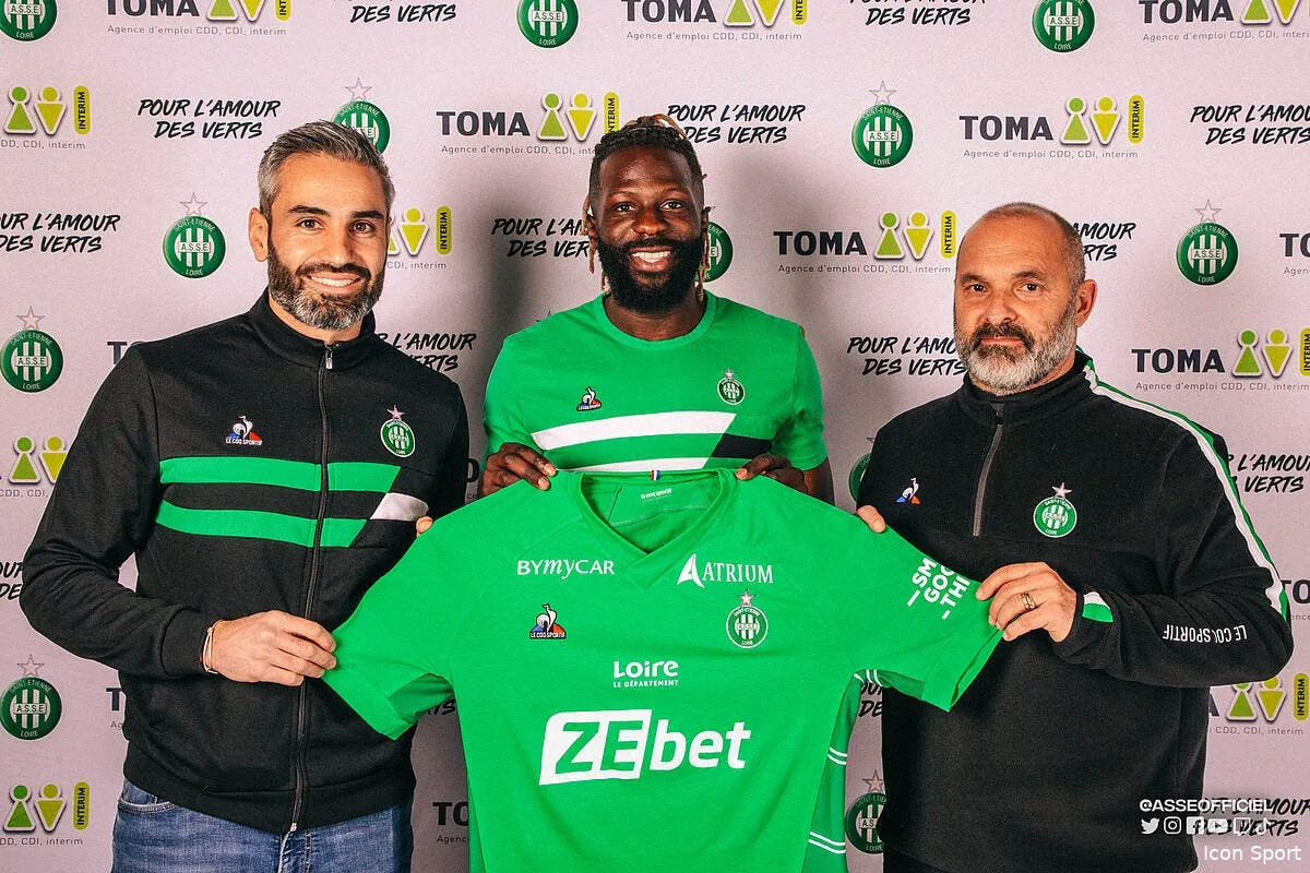 officiel bakary sako revient a saint etienne bakary sako fait son retour en vert 362424476 331367