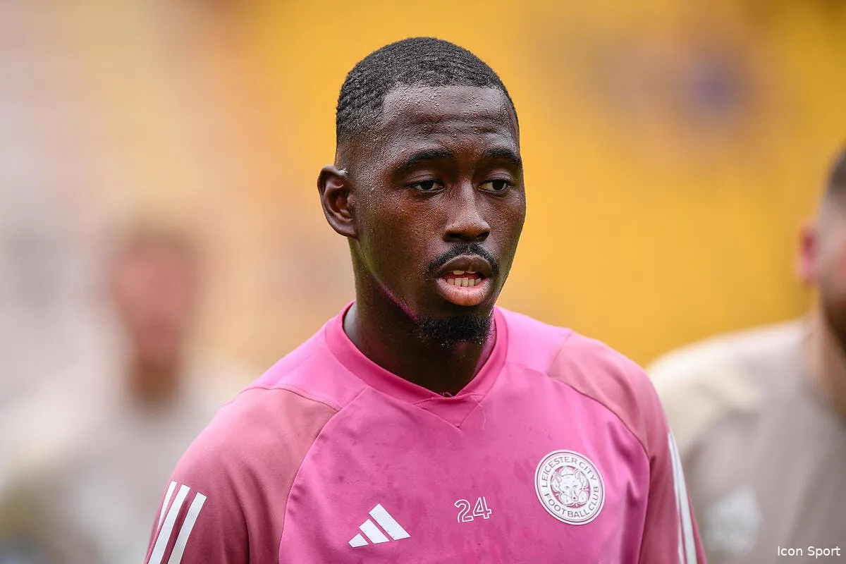 officiel boubakary soumare signe au fc seville icon sipausa 47449413 364955