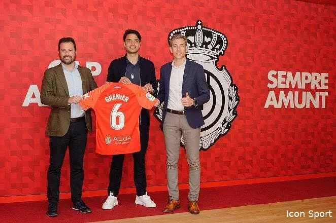 officiel clement grenier debarque en liga fm7 d1hwuaazuzz 336007