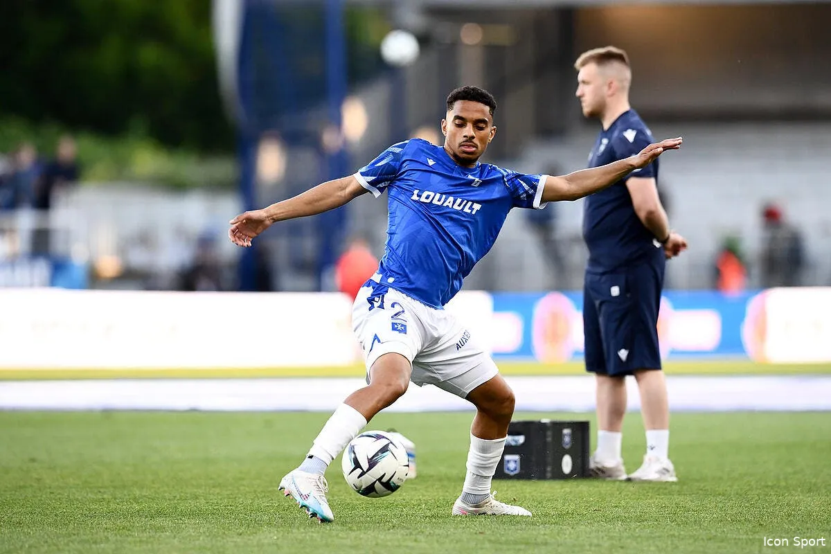 officiel colin dagba quitte le psg iconsport 224219 0417 380844