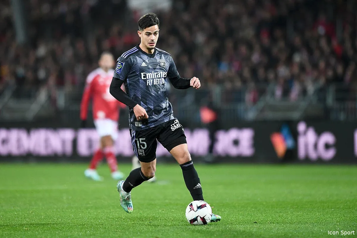 officiel faivre prete par l ol a lorient icon pl5 8244 356338