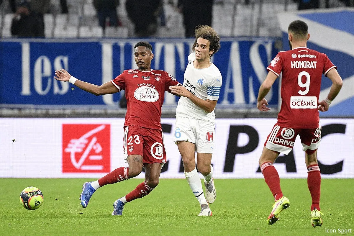 officiel guendouzi definitivement transfere a l om guendouzi 7 344643