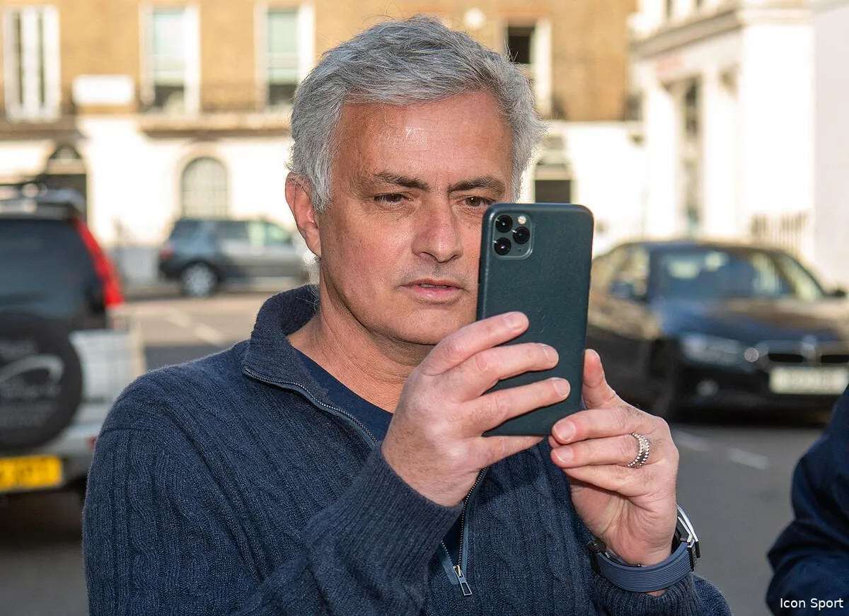 officiel l enorme contre pied mourinho signe a la roma icon 762900 001 313281