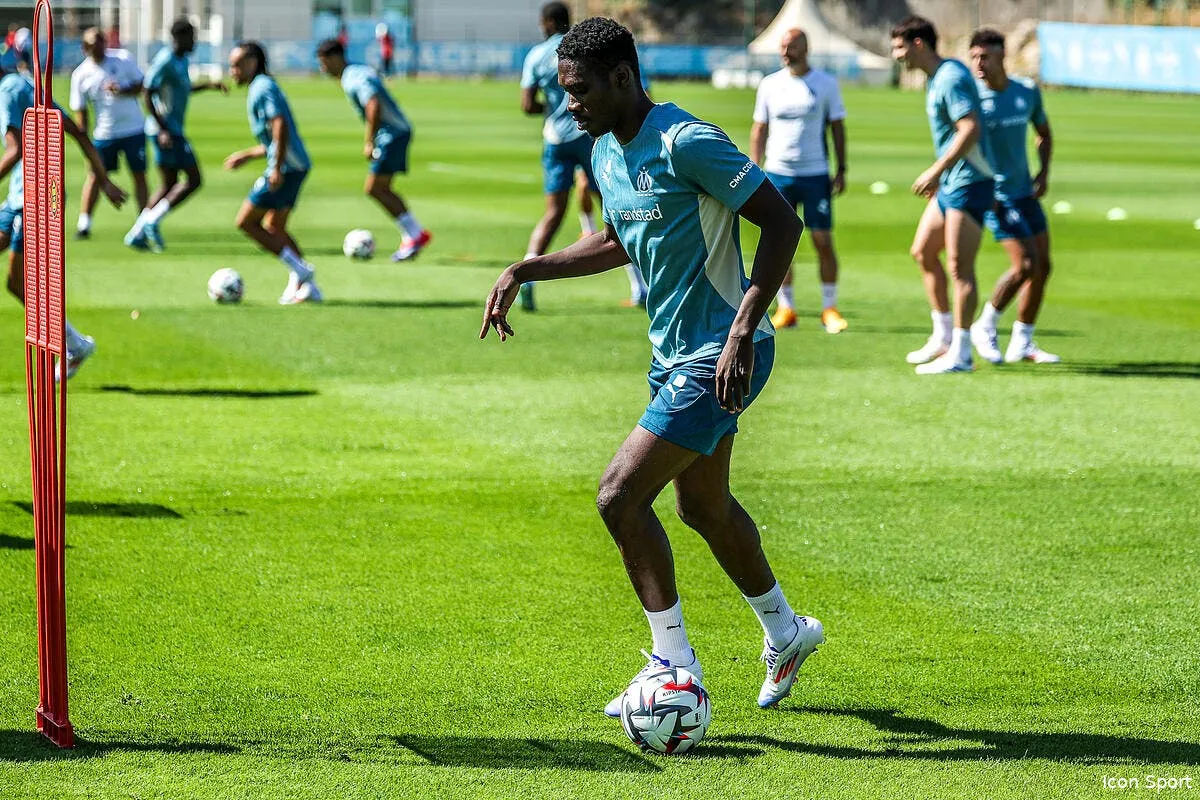 officiel l om envoie ismaila sarr a crystal palace iconsport 233869 0140 379225