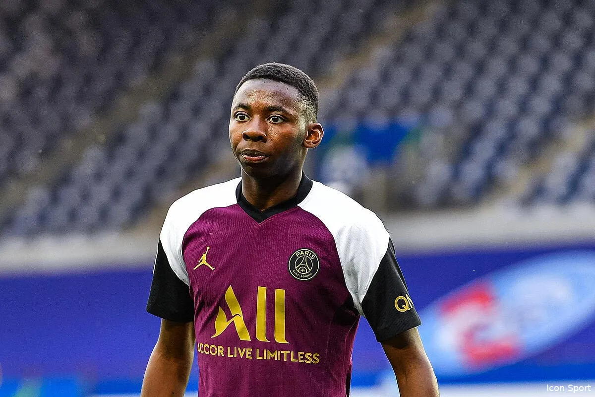 officiel le psg prete nagera a lorient icon d52 7186 349165