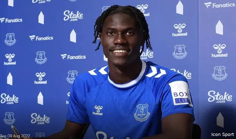 officiel onana signe a everton pour 36 me icon fid 0353 347523